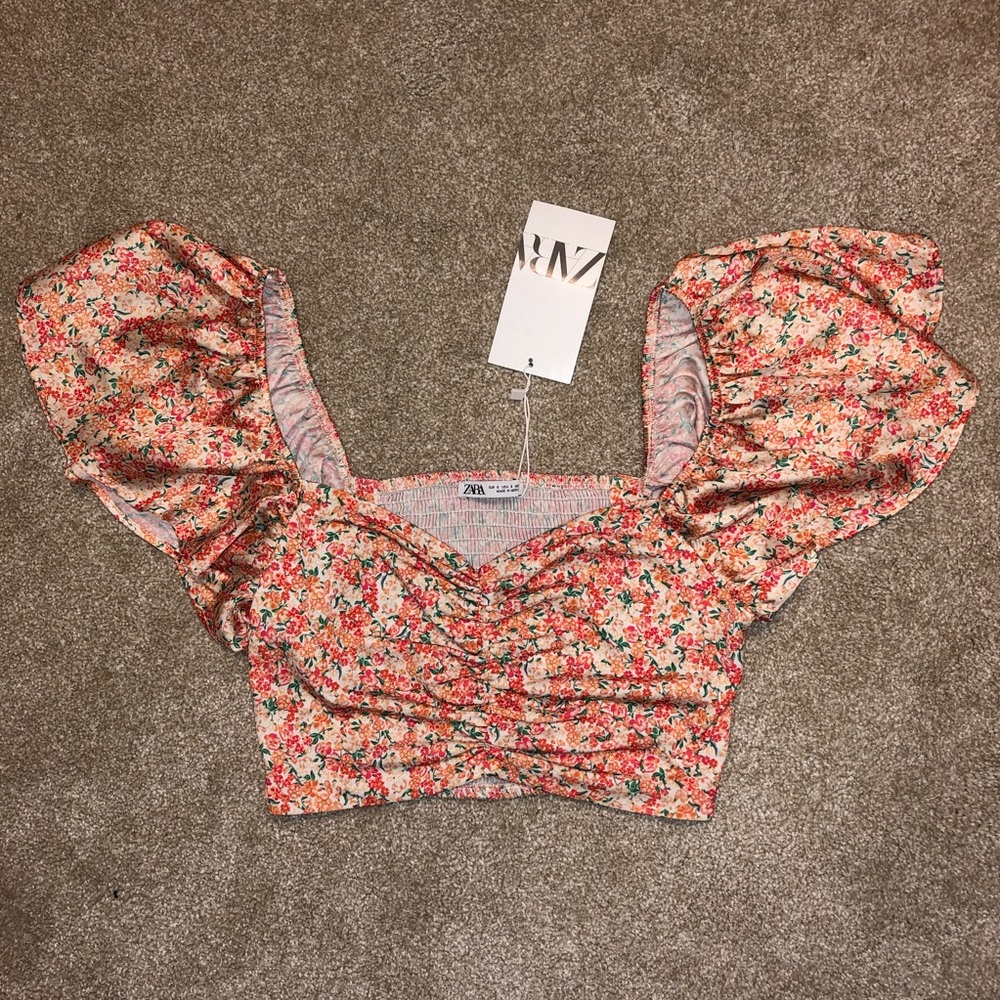 NWT Zara Floral Satin Crop Top